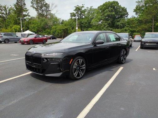 2025 BMW i7 xDrive60