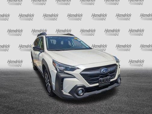 Crystal White Pearl 2024 Subaru Outback Premium
