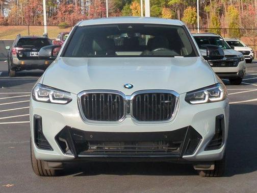 2025 BMW X4 M40i