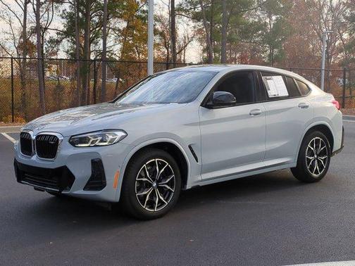 2025 BMW X4 M40i