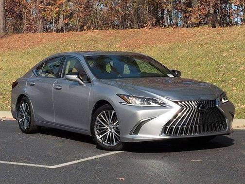 2022 Lexus ES 350 Base