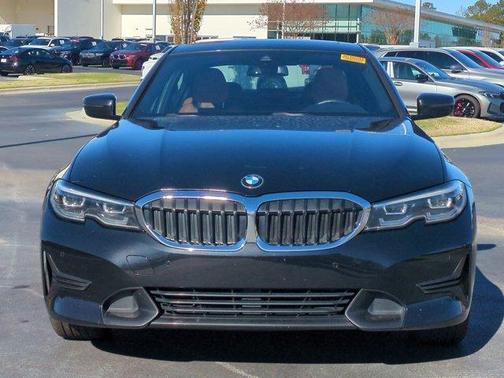 2021 BMW 330 i xDrive