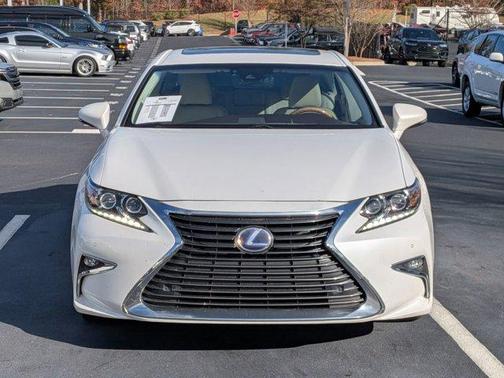 2017 Lexus ES 300h Base