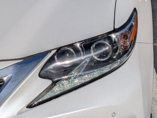 2017 Lexus ES 300h Base