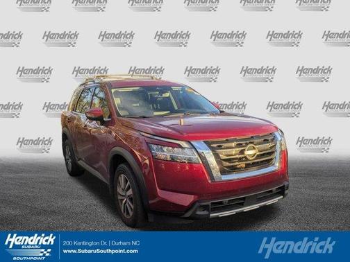 2023 Nissan Pathfinder SL