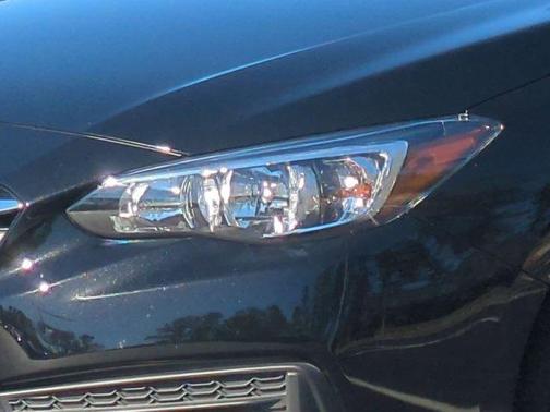 2022 Subaru Impreza 2.0i Premium