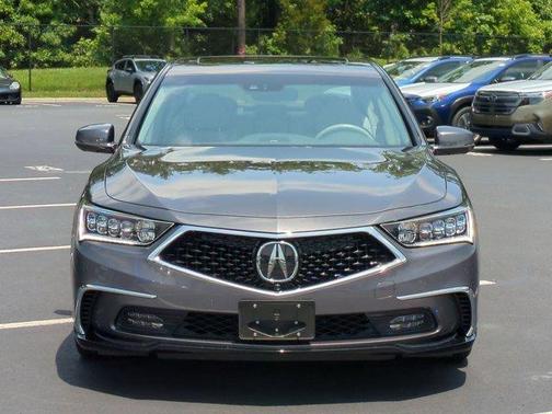 2018 Acura RLX Sport Hybrid Advance Package