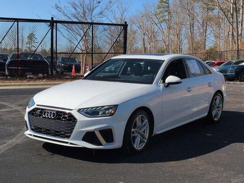 2023 Audi A4 45 S line quattro Premium