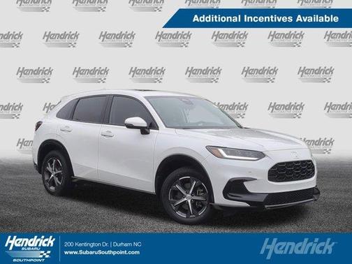 Platinum White Pearl 2023 Honda HR-V EX-L