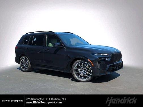 2025 BMW X7 M60i