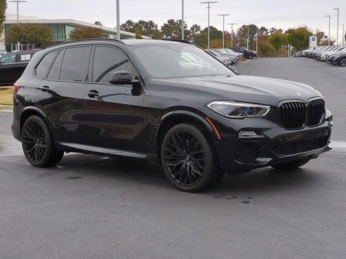 2021 BMW X5 M50i