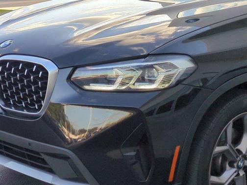 2022 BMW X4 xDrive30i