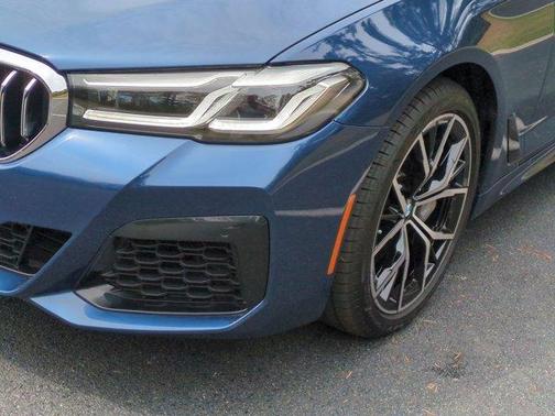 2022 BMW 540 i