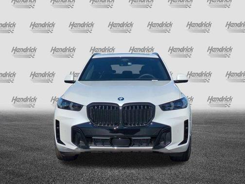 Mineral White Metallic 2026 BMW X5 PHEV xDrive50e