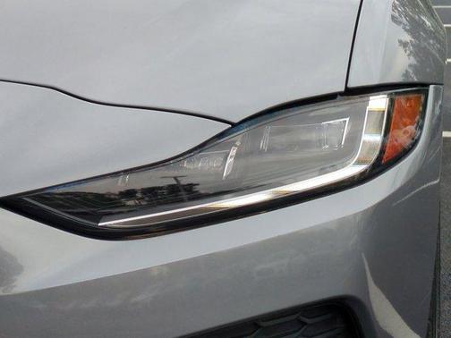 2020 Jaguar XE S
