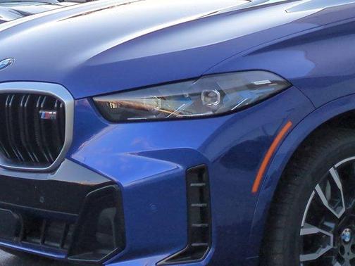 2025 BMW X5 M60i
