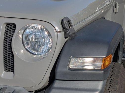 2022 Jeep Wrangler Sport