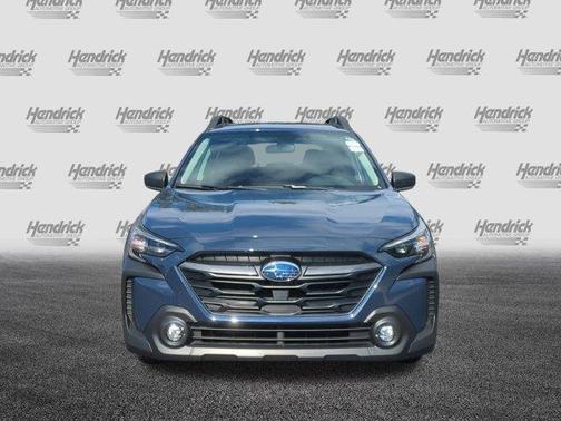 2025 Subaru Outback Base