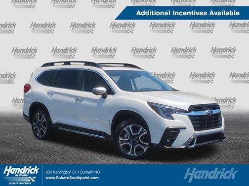 Crystal White Pearl 2023 Subaru Ascent Touring 7-Passenger