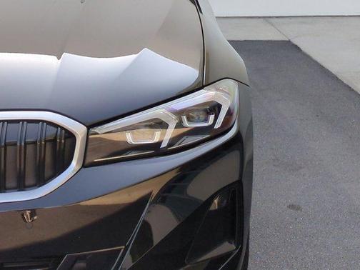 2024 BMW 330e xDrive