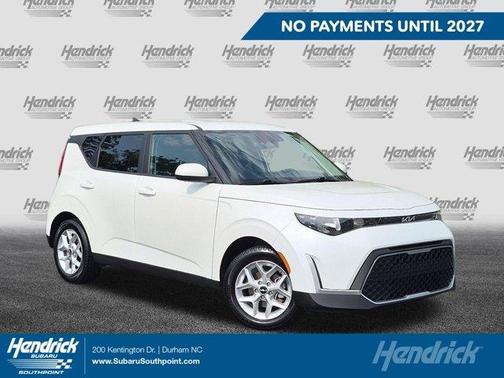 Snow White Pearl 2025 Kia Soul LX