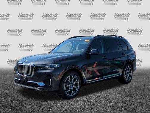 Dark Graphite Metallic 2022 BMW X7 xDrive40i