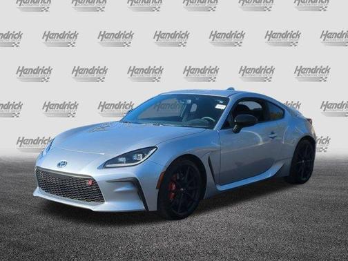 2025 Toyota GR86 Premium