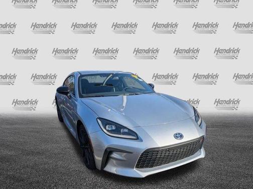 2025 Toyota GR86 Premium