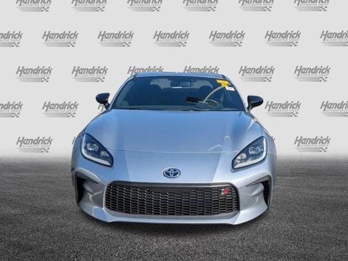 2025 Toyota GR86 Premium