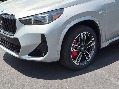 Space Silver 2026 BMW X1 xDrive28i