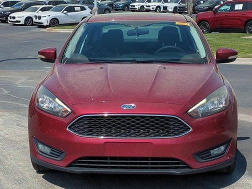 Ruby Red Metallic Tinted Clearcoat 2017 Ford Focus SEL