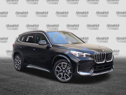 Black Sapphire Metallic 2026 BMW X1 xDrive28i