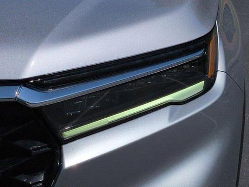 Lunar Silver Metallic 2024 Honda Pilot Elite