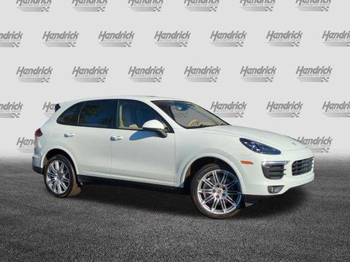 2017 Porsche Cayenne Platinum Edition