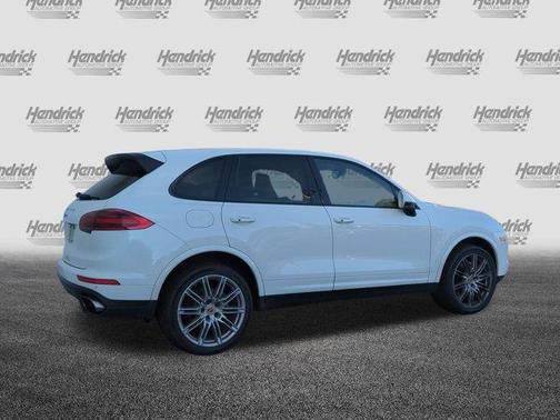 2017 Porsche Cayenne Platinum Edition