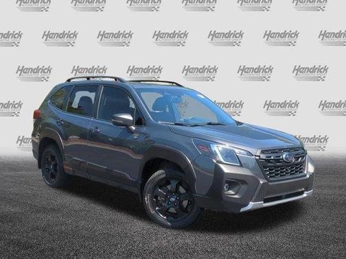 Magnetite Gray Metallic 2024 Subaru Forester Wilderness