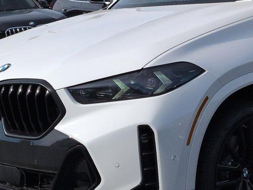 2026 BMW X6 xDrive40i