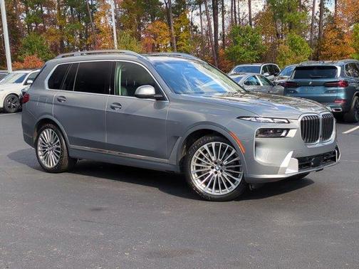 2023 BMW X7 xDrive40i
