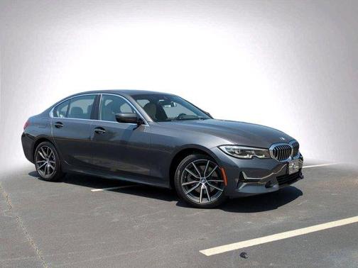 2019 BMW 330 i xDrive