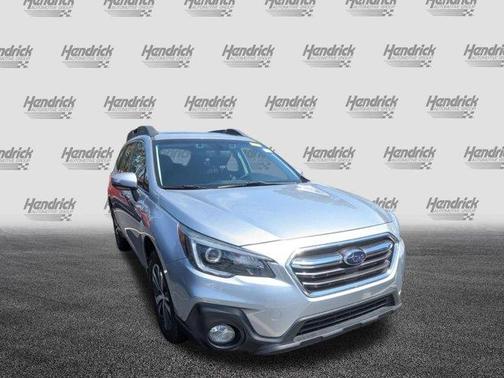 Ice Silver Metallic 2019 Subaru Outback 3.6R Limited