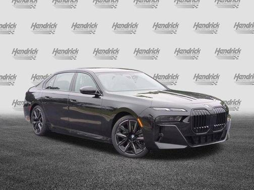 Black Sapphire Metallic 2026 BMW i7 XDrive60