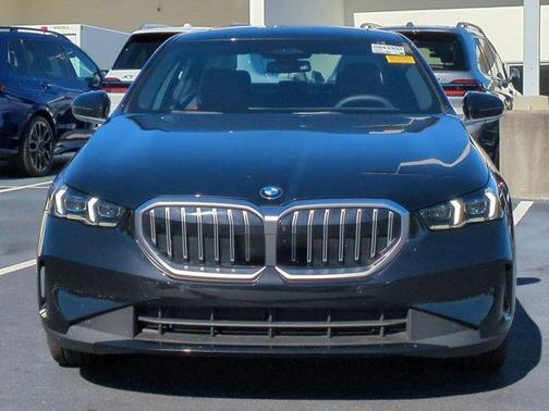 2026 BMW 540 i xDrive