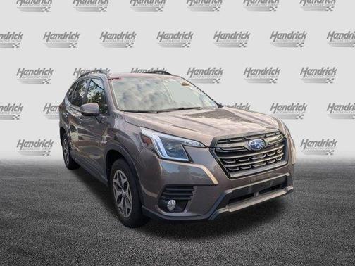 2022 Subaru Forester Premium