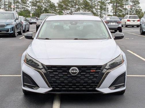 Gray Sky Pearl 2023 Nissan Altima 2.5 SR