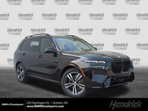 Black Sapphire Metallic 2026 BMW X7 xDrive40i