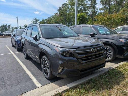 Magnetite Gray Metallic 2026 Subaru Forester Premium