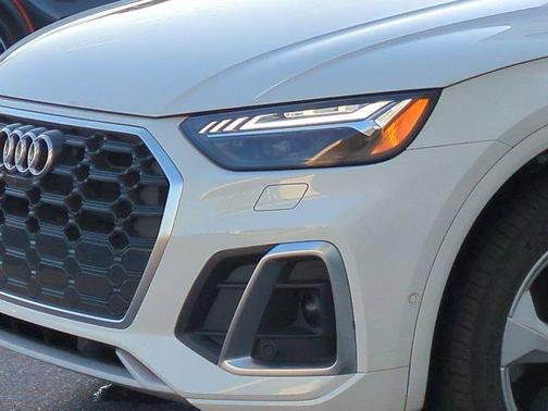 2022 Audi Q5 45 S line Prestige