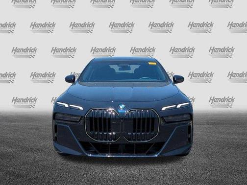 Carbon Black Metallic 2025 BMW 760 760i xDrive