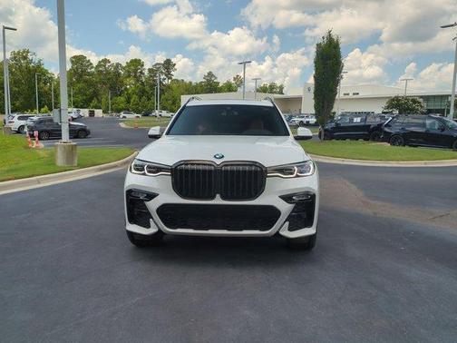 2022 BMW X7 xDrive40i
