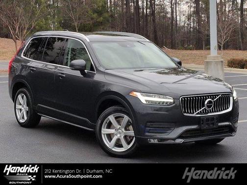 2021 Volvo XC90 T6 Momentum 7 Passenger